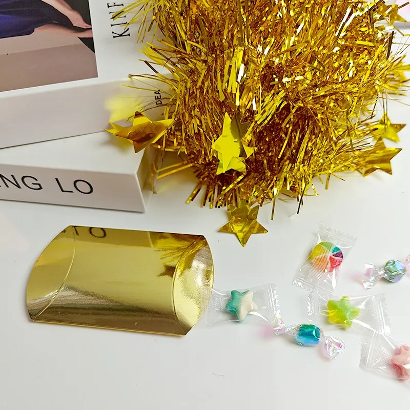 50/100PCS Gold Kissen Candy Boxen Kraft Papier Weihnachten Geschenk Verpackung Boxen Hochzeit Gefälligkeiten Geburtstag Party Dekorationen neue Jahr – Detail 3