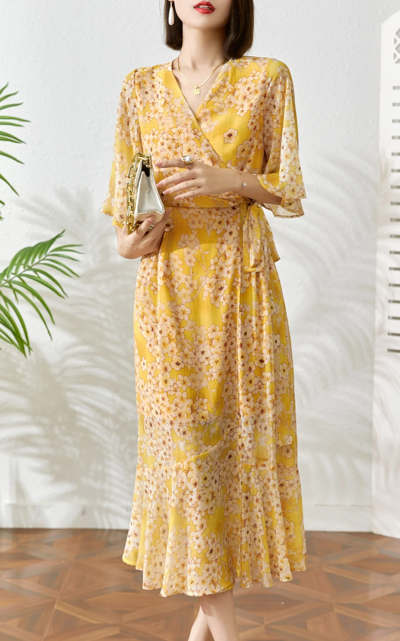 

2023 Spring/Summer Fashion New Women's Clothing Floral Dress 0814