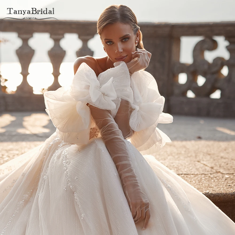 Detachable Curly Puffed Sleeves With Long Slim Fit Tulle Gloves With Luxury Beads DG282