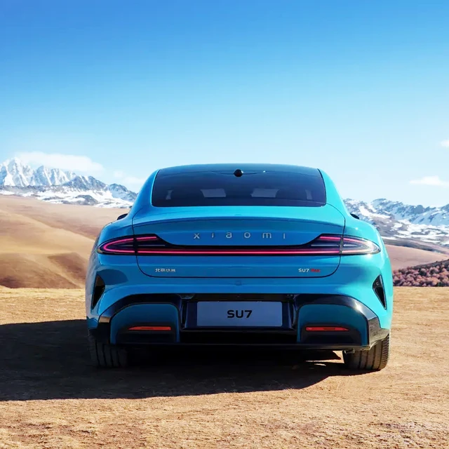 미래를 열어가는 전기 자동차 Su7 Max