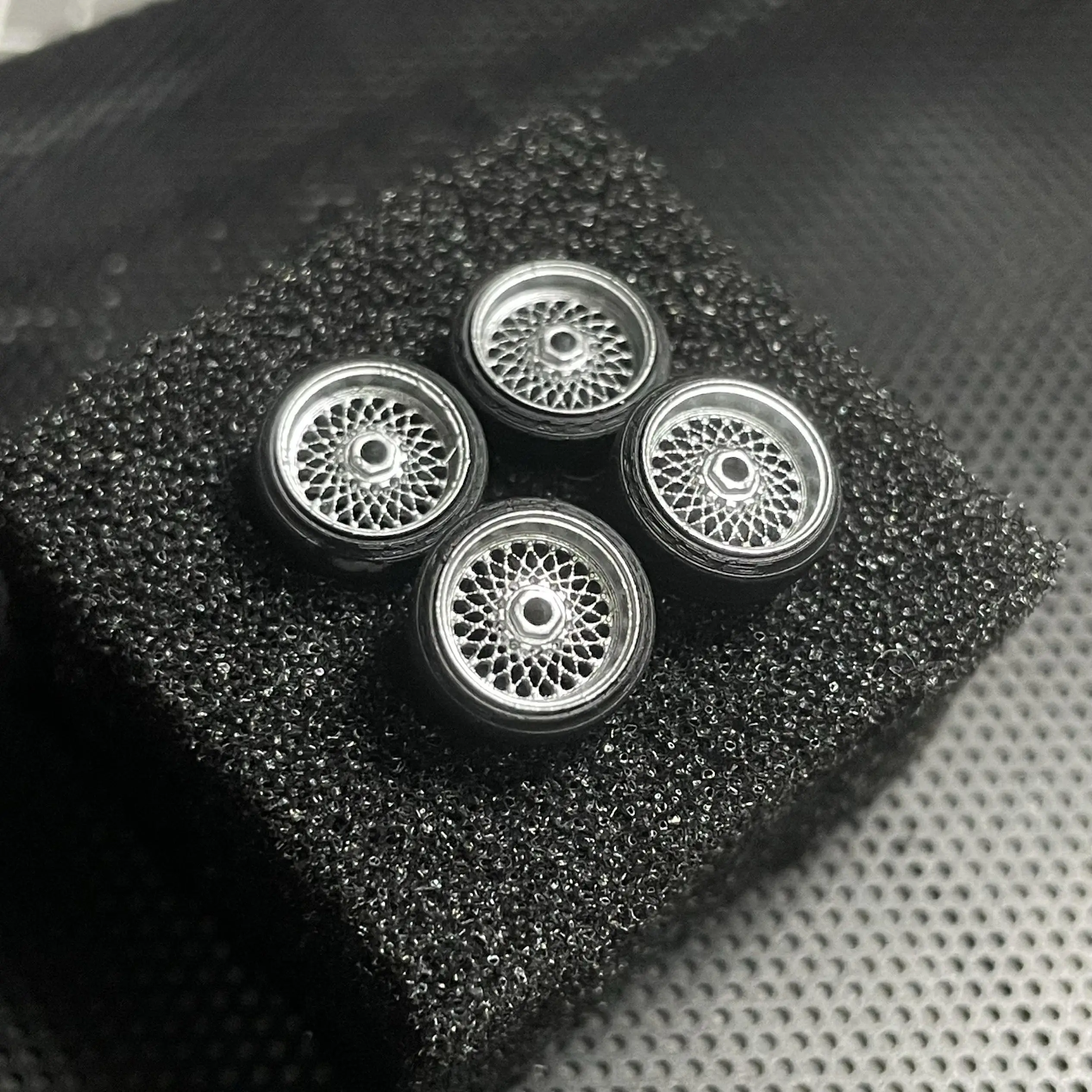 1/64 Car Model  Lowrider Jumping Car Bicycle Modification Parts 3
