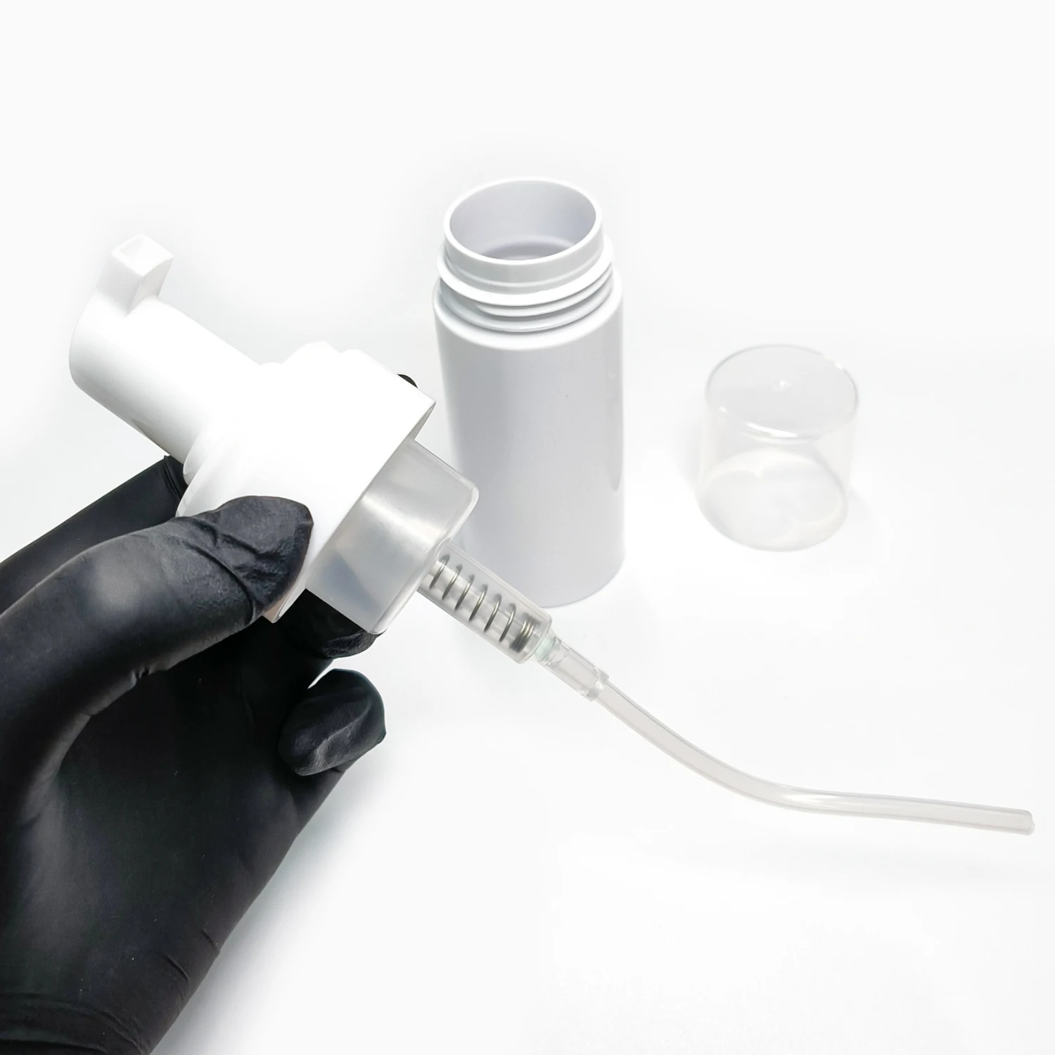 Plastic Foaming Dispenser Bottle for Shower Gel and Cosmetics - Refillable Pump
