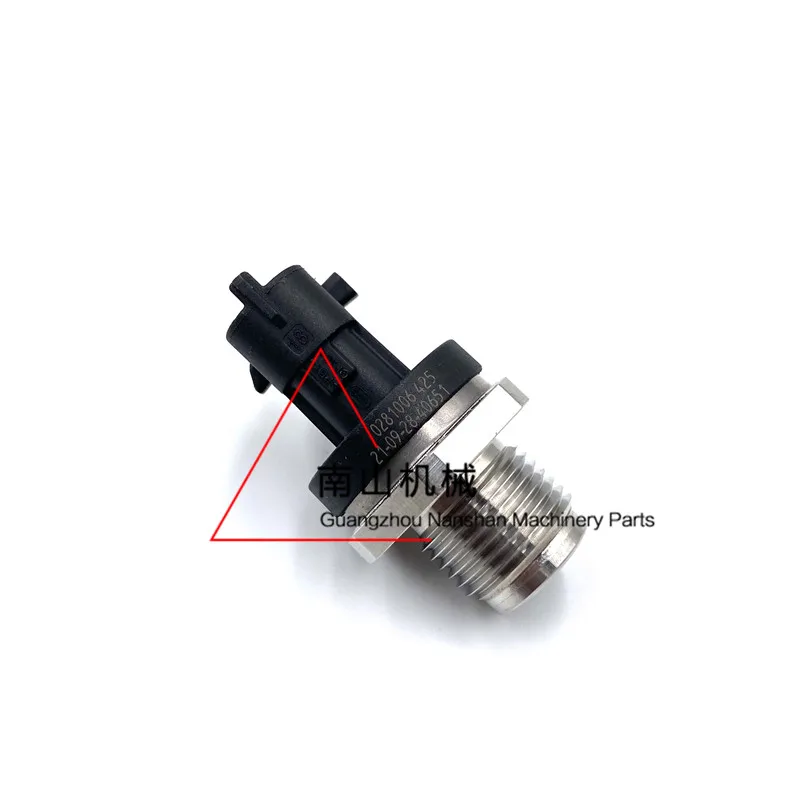 

Sany sy195/205/215/225/245-10 common rail pressure sensor Mitsubishi 4m50 engine excavator