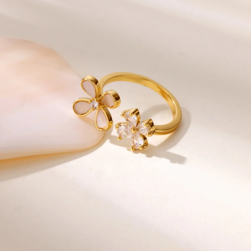 Four Leaf Clover Zircon Rings for Women