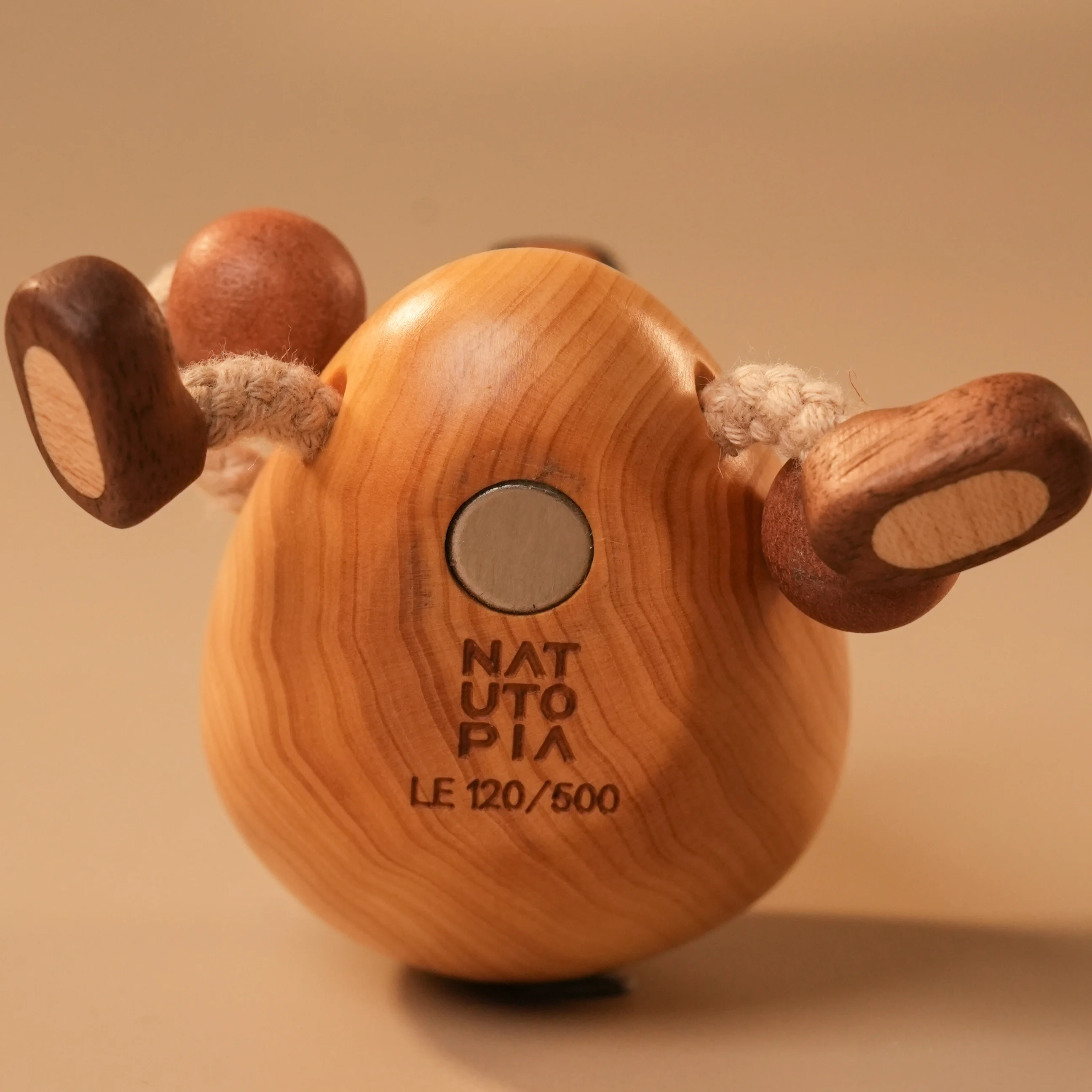 한정판 대형 원숭이 바나나 데스크탑 장식품 오리지널 디자인 수공예 나무 조각상 감동적인 선물 홈 데코