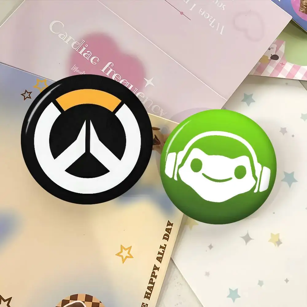 Handmade Overwatch Button Pin Brooch - Cartoon Badge