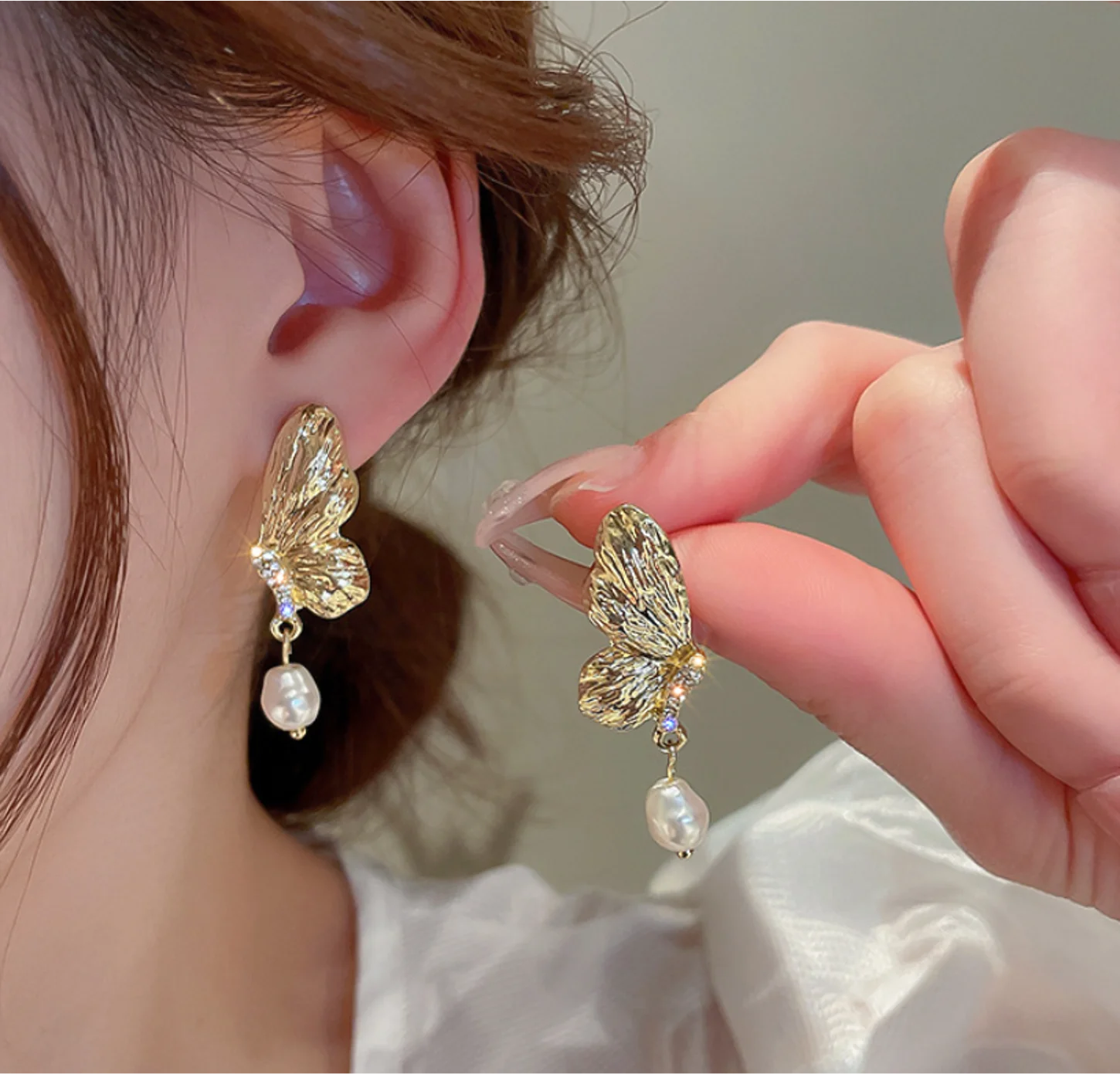 S925 silver needle alloy pleated butterfly Baroque Vintage Pearl Earrings for women Fashion Jewelry