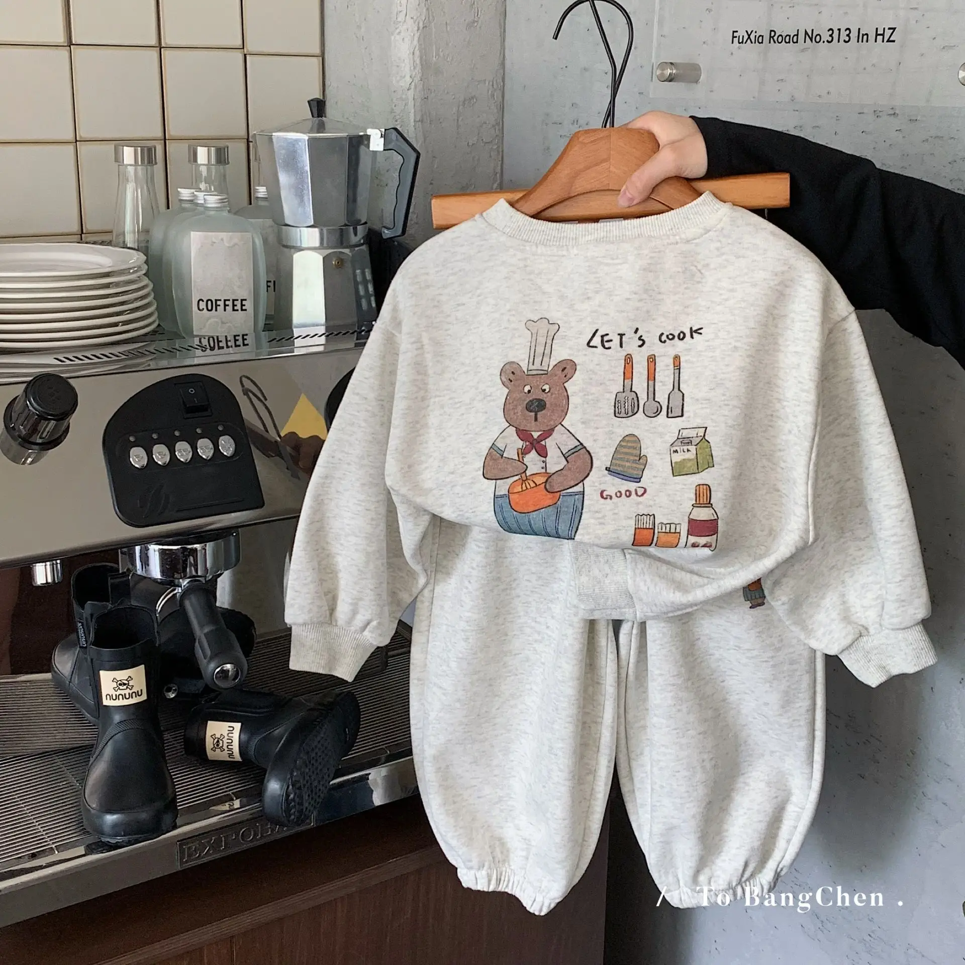 الخريف طفل الفتيان 2 قطعة مجموعة جولة الرقبة طويلة الأكمام الكرتون طباعة الرضع طفل رضيع أعلى مرونة الخصر جيب 1-6Y الصبي Sweatpants