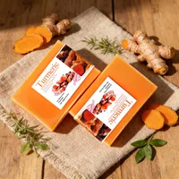 2 Savons Solides au Curcuma 100% Naturels et Biologiques, Faits Main, Éclaircissants et Anti-Acné pour le Visage et le Corps 1