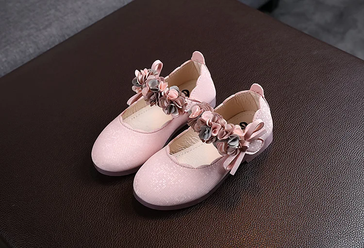 Description Picture 6 of itemToddlers Girls Shoes Kids Flats Princess With Flowers Bow-knot Soft Glitter Leather Children's Party Wedding Shoes Floral 22-31