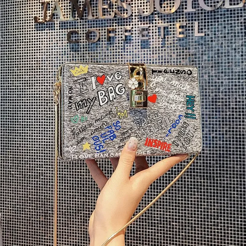 Crossbody Bags Letter Printing Trend Design Personality Box All Match Fashionable Casual Sweet Mini Chain Shoulder Bag for Women