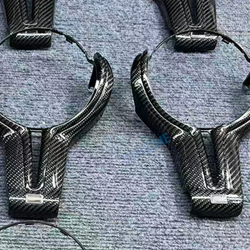 BMW M 시리즈 F80 F82 F10 F06 F12 F13 F15 F16에 적합한 다채로운 선택 가능한 스티어링 휠 커버