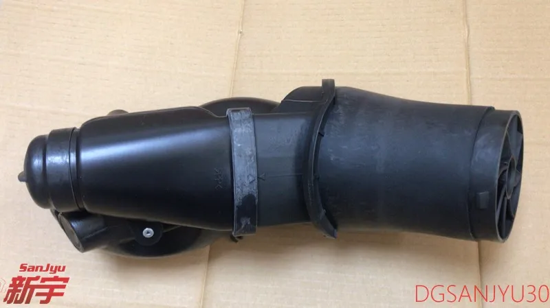 PAJERO V70V80V90V60 PRE-CLEANER ASSY, 공기 청정기 입구 1500A292(MR481402)