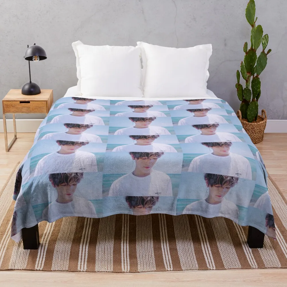 

Taeyong Throw Blanket Decorative Sofa Decorative Throw Plaid on the sofa Sofas Blankets