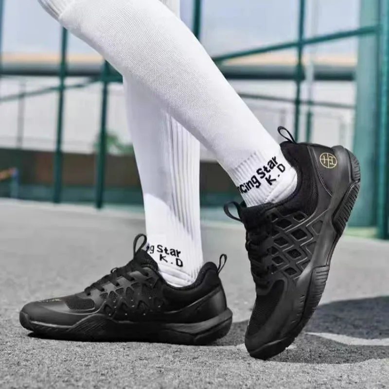 2026 Professional Fencing Shoes Couples Top Quality Gym Training Shoe Anti Slip Sport Sneakers Unisex Comfortable Fencing Shoe 5