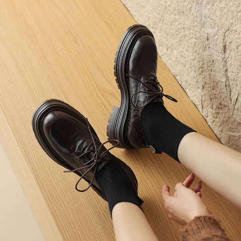 Top layer sheepskin single shoes for women's versatile spring and autumn with lace up small leather shoes and thick soled shoes