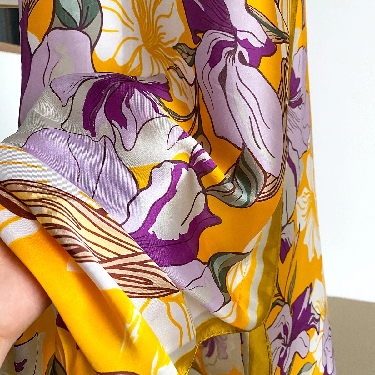 New 2025 Dubai Abaya For Women Summer Short Sleeve Cotton Dress Gold Stamping Loose Lady Maxi Islam African Dress With Big Scarf