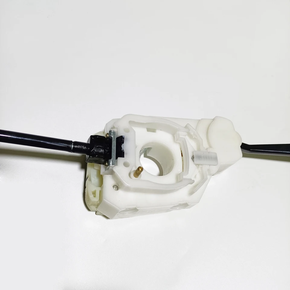 SWITCH ASSY OE 25560-03W00 25560-06W10 LHD For Nissan 720 Pickup