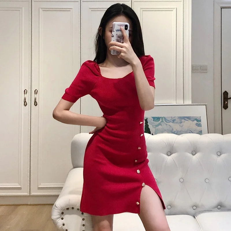 Gegejia 봄 인터넷 유명 인사 탄성 드레스 섹시한 스퀘어 컷 칼라 퍼프 슬리브 사이드 슬림 핏 시스 스플릿 짧은 드레스