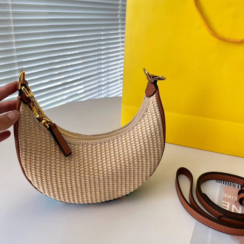 

Adjustable Shoulder Strap Bag For Woman Woven Underarm Shoulder Bag Designer Leather Crescent Small Capacity Zipper MetalLetters