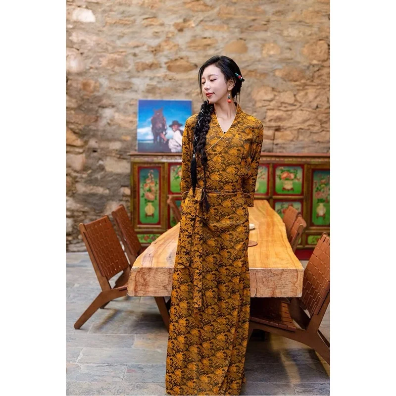 Chinese Tibetan Traditional Dress Retro Oriental Tibet Clothes Xizang Robe Summer Women Gown Tibetan Dress For Women AA6648