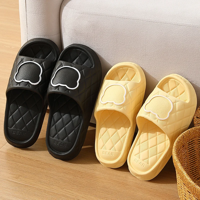Thick Sole Summer Beach Slides Mens Bath Anti-Slip Slipper Large Size 49 Soft Sandals Fashion Women Flip-Flops Cartoon Bear Shoe 4