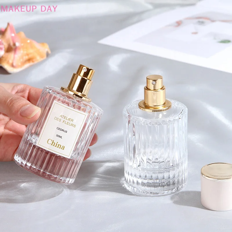 

30/50ML Perfume Glass Spray Bottle Portable Clear Cosmetics Perfume Atomizer High Capacity Empty Bottles Refillable