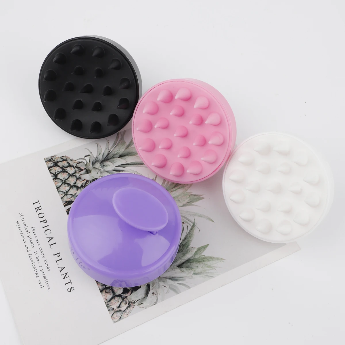 Scalp Massage Comb 1pc ilicone Shampoo Brush Head Scalp Massage Comb Hair Washing Comb Body Massage Brush Bath Shower Salon Hairdressing Tool