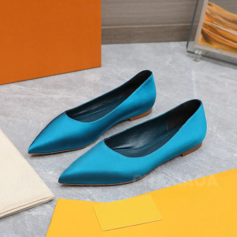 

High End Lady Flat Shoes Summer 2024 Walk Show New Style Solid Colors Upper Female Flat Shoes Simplicity Versatile Loafers