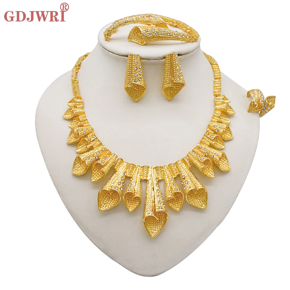 

Dubai Jewelry Sets Necklace Classic Unique Shape Bracelet Earrings Ring For Women Bride Wedding Party Gift Jewellery Sets