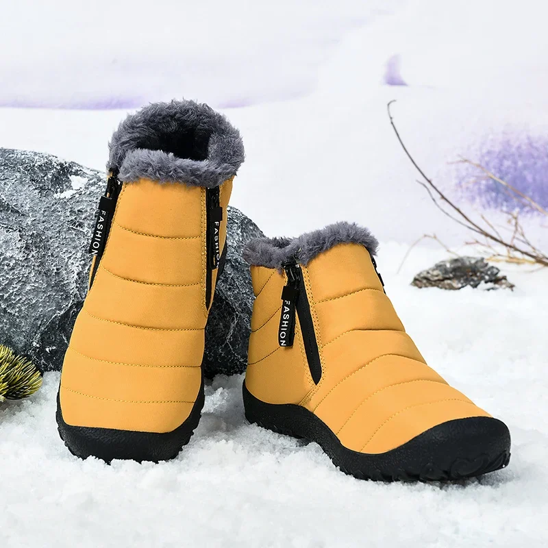 Men's Snow Boots Outdoor Waterproof and Warm Cotton Shoe Cover Winter Men's Boots Travel Non Slip Outdoor Hiking