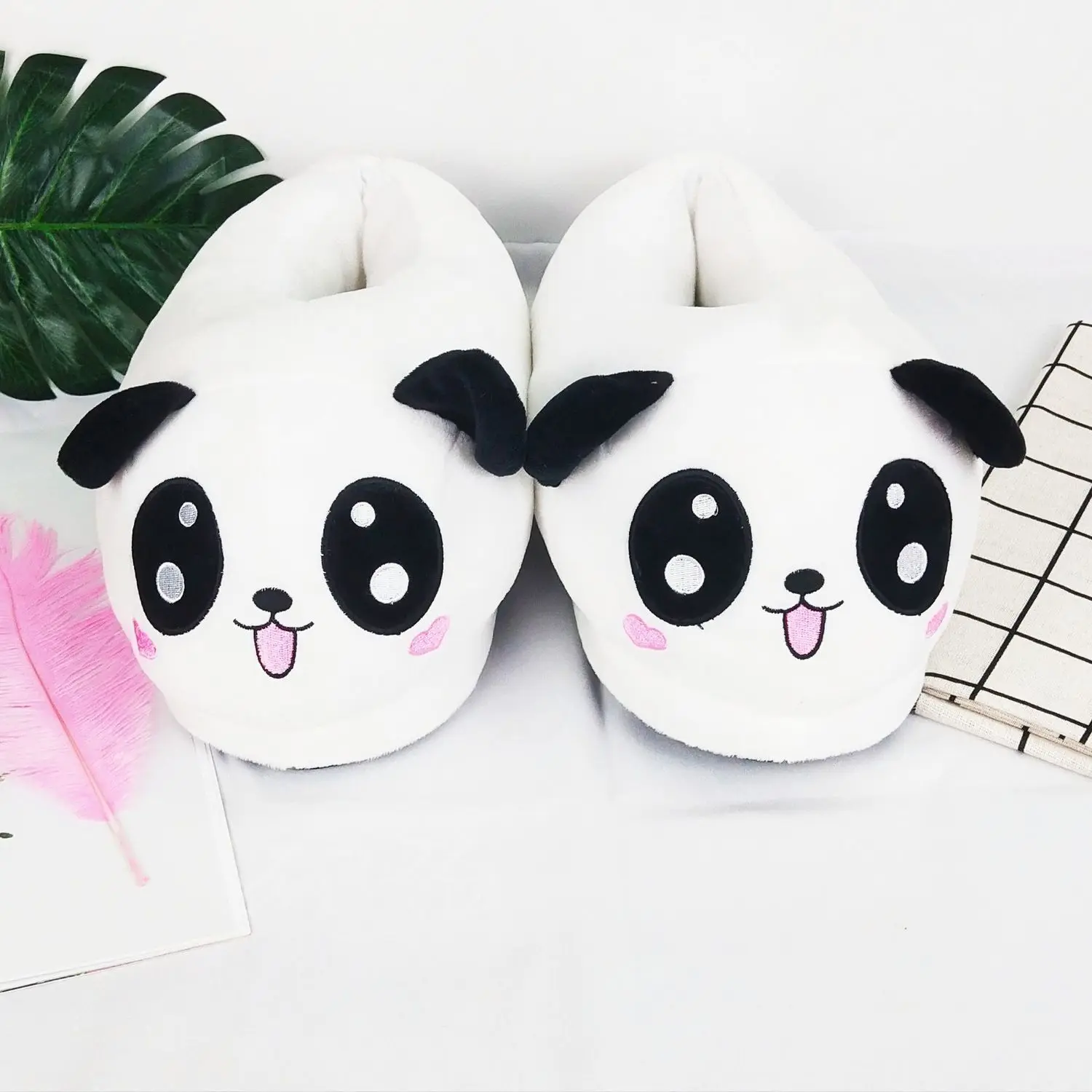

White Cartoon Panda Slippers Novelty Slippers Nonslip Funny One Size Plush Winter Indoor Warm for Bedroom Shoes Home Slippers