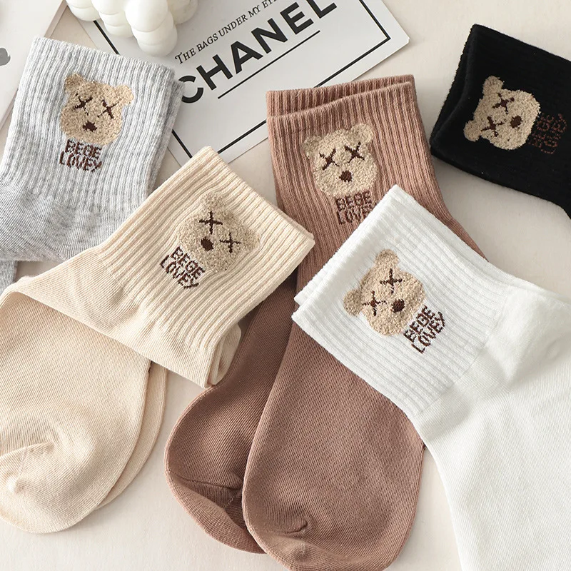 

Women Cotton Autumn Winter Warm Long Socks Japanese Kawaii Cartoon Bear Cute Mid-tube Socks Casual Breathable Sweat-absorbing
