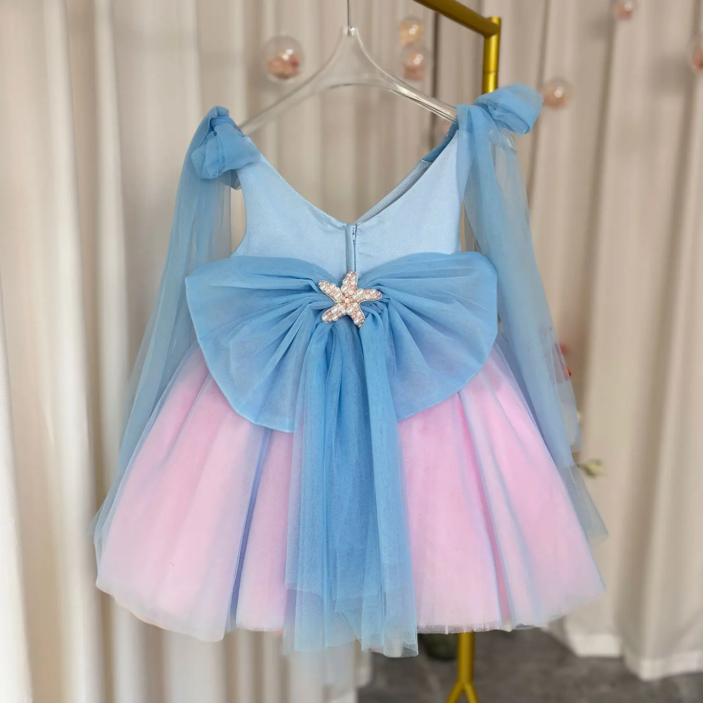 クラゲ-子供のための豪華な青いドレス、幼児の女の子のためのV