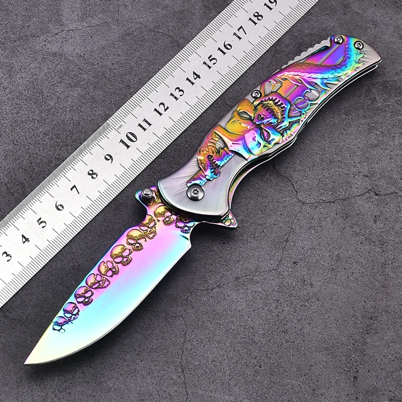 

Outdoor folding knife, stainless steel skull relief small knife, wilderness self-defense knife, wilderness survival tool