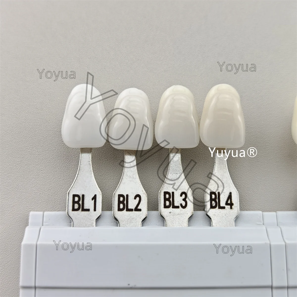 歯科用20色着脱式漂白A-Dシェードガイド漂白チャート20色歯の