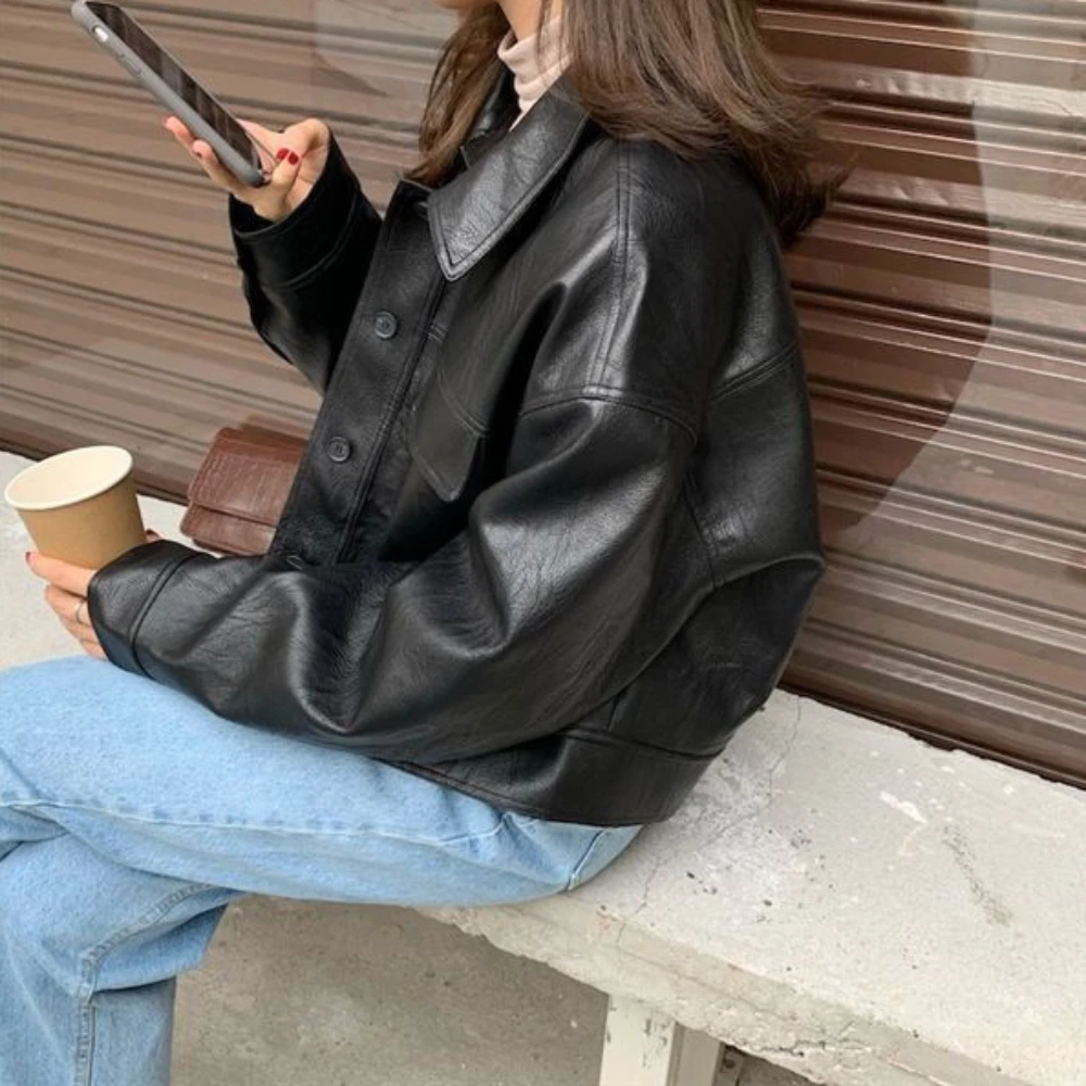Рисунок 5 - Куртка женская кожаная с отложным воротником