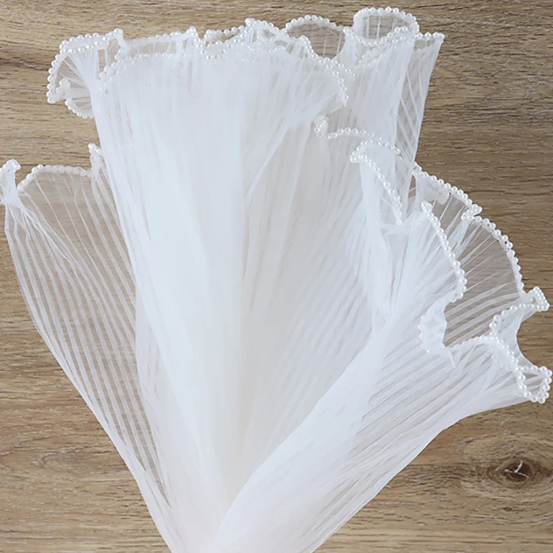 (4 Yards/bag)28cm Valentine's Day Wave Yarn Bouquet Packaging Pleated Mesh Lace Wedding Veil Holiday Party Decoration DIY Baking