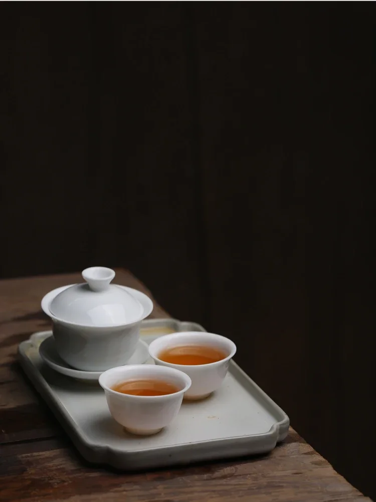 Description Picture 4 of itemMini 60ml Gaiwan For Tea Solid White Porcelain Tureen With Lid Teaware Travel Kung Fu Tea Set Chinese Cup Tea Bowls Small Chawan