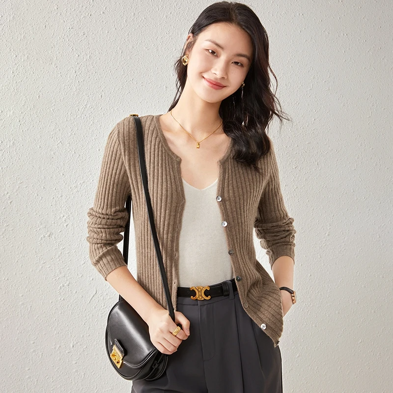 

2023 Fashion New 100% Cashmere Cardigan Women's V-neck Striped Cashmere Sweater Sweater Knitted Underlay Versatile Coat