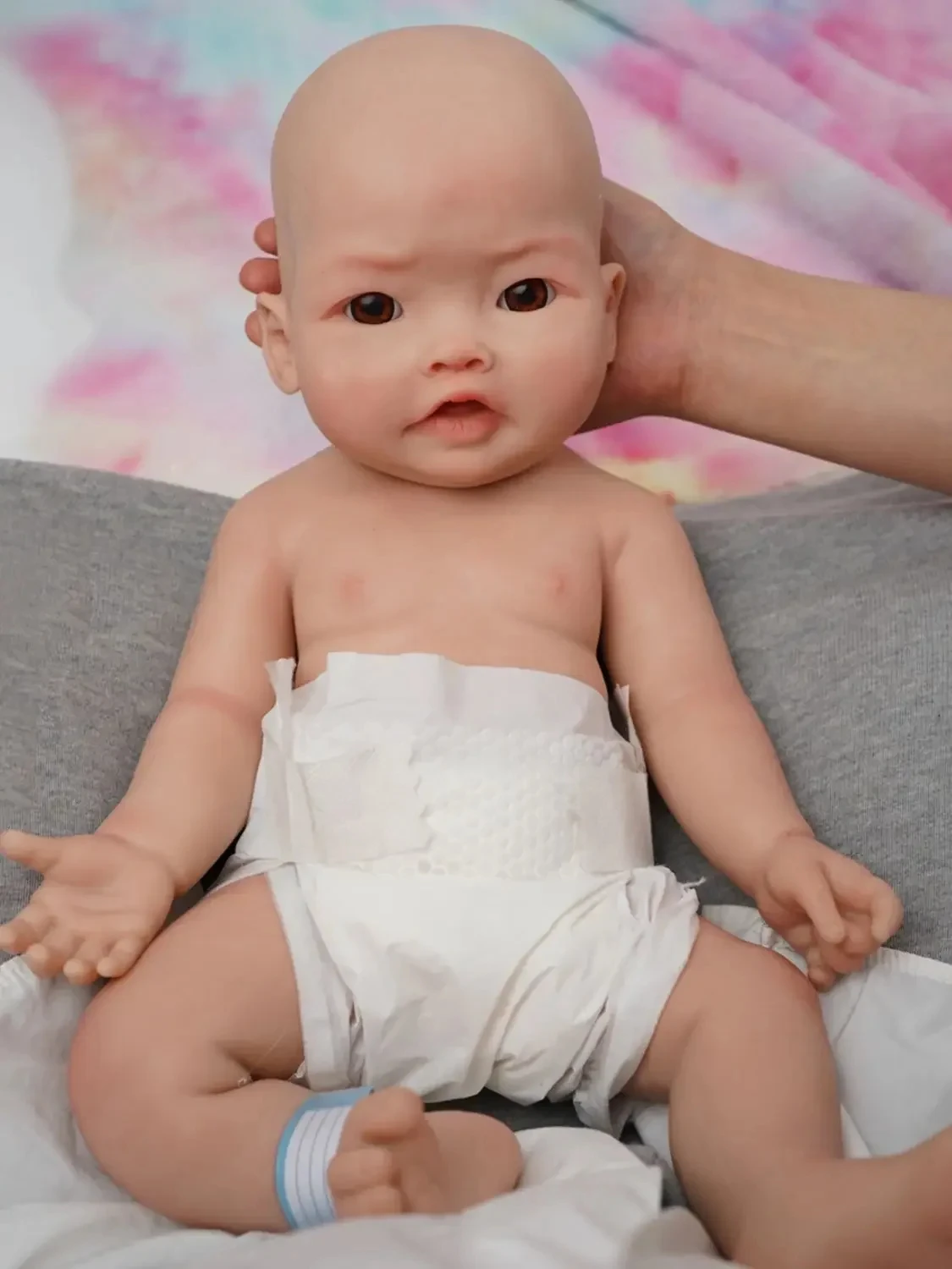 UOFTKIZ Realistic Baby Dolls Girl - Reborn Baby Real Life Doll, Lifelike Newborn