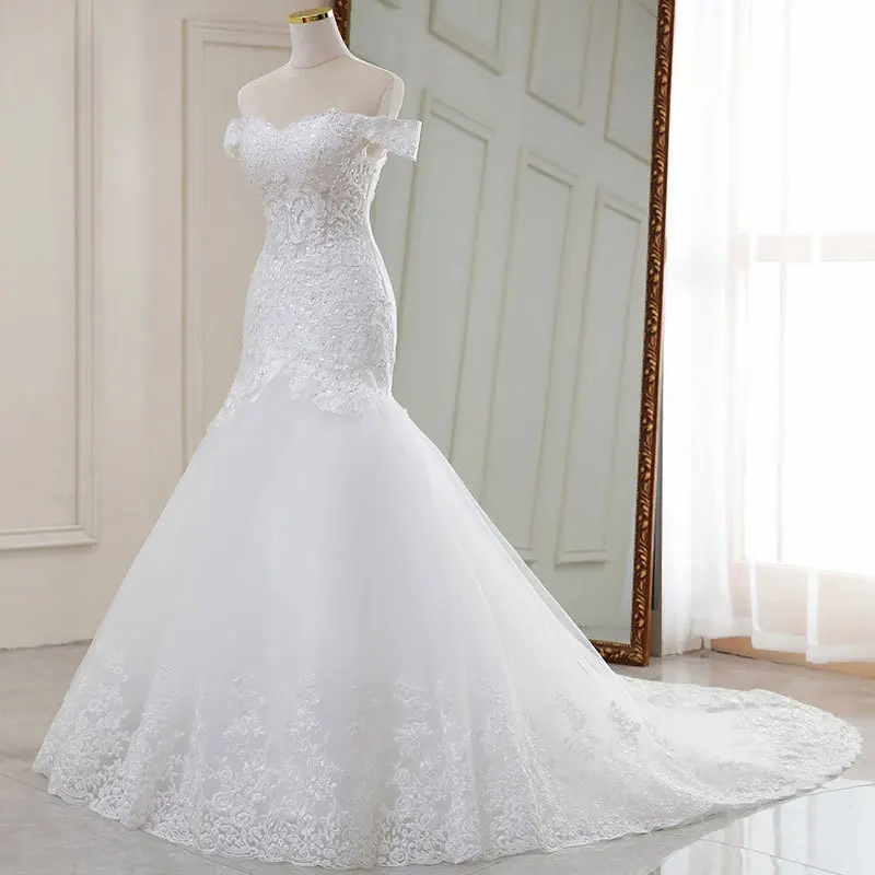 2024 new white temperament dreamy lace one shoulder long tail French foreign trade manufacturers supply wedding dress