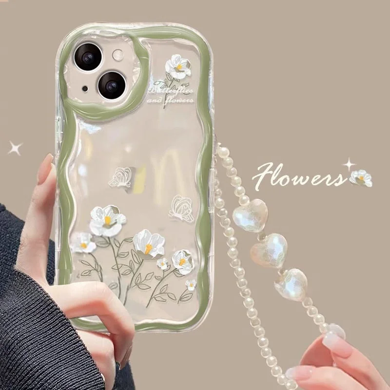 Charming Flower Case with Love Heart Wrist Chain Bracelet – Elegant Protective Cover with Floral Design