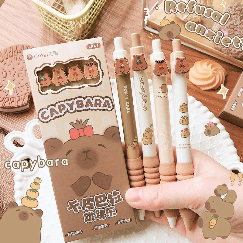 Simpatico Capibara Dei Cartoni Animati Perfetto Per Pagine Da Colorare O Libri Per