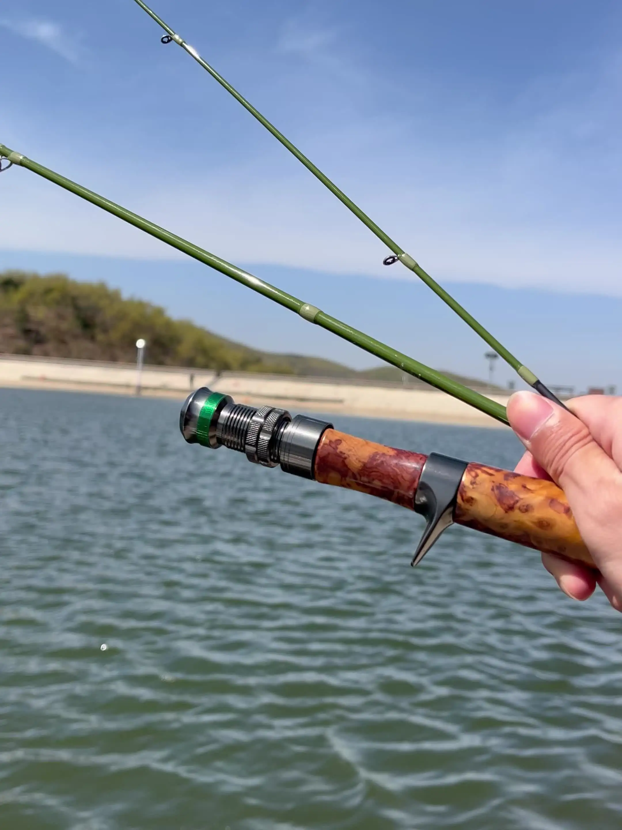 FISHINGFANS 3 セクション超軽量カーボンロッドスピニング