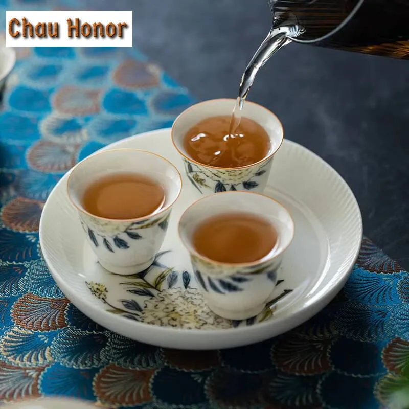 2pc/set White Porcelain Hand-painted Hydrangea Vertical Pattern Tea Cup Kung Fu Tea Set Master Cup Ceramic Trumpet Tea Cup 35ml