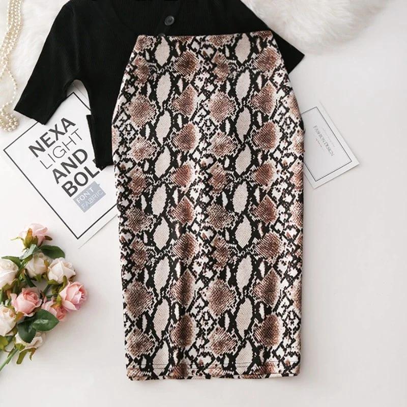 

Fashion new snakeskin printed ultra-thin slit step skirt women's hip skirt popular elements