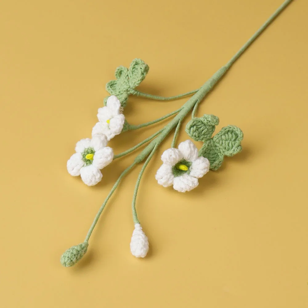 Niedlicher Oxalis-Häkelstrauß, schöne gestrickte Blumen, kreative Kunstblume mit Knospe, Heimdekoration, Geschenk – Detail 3