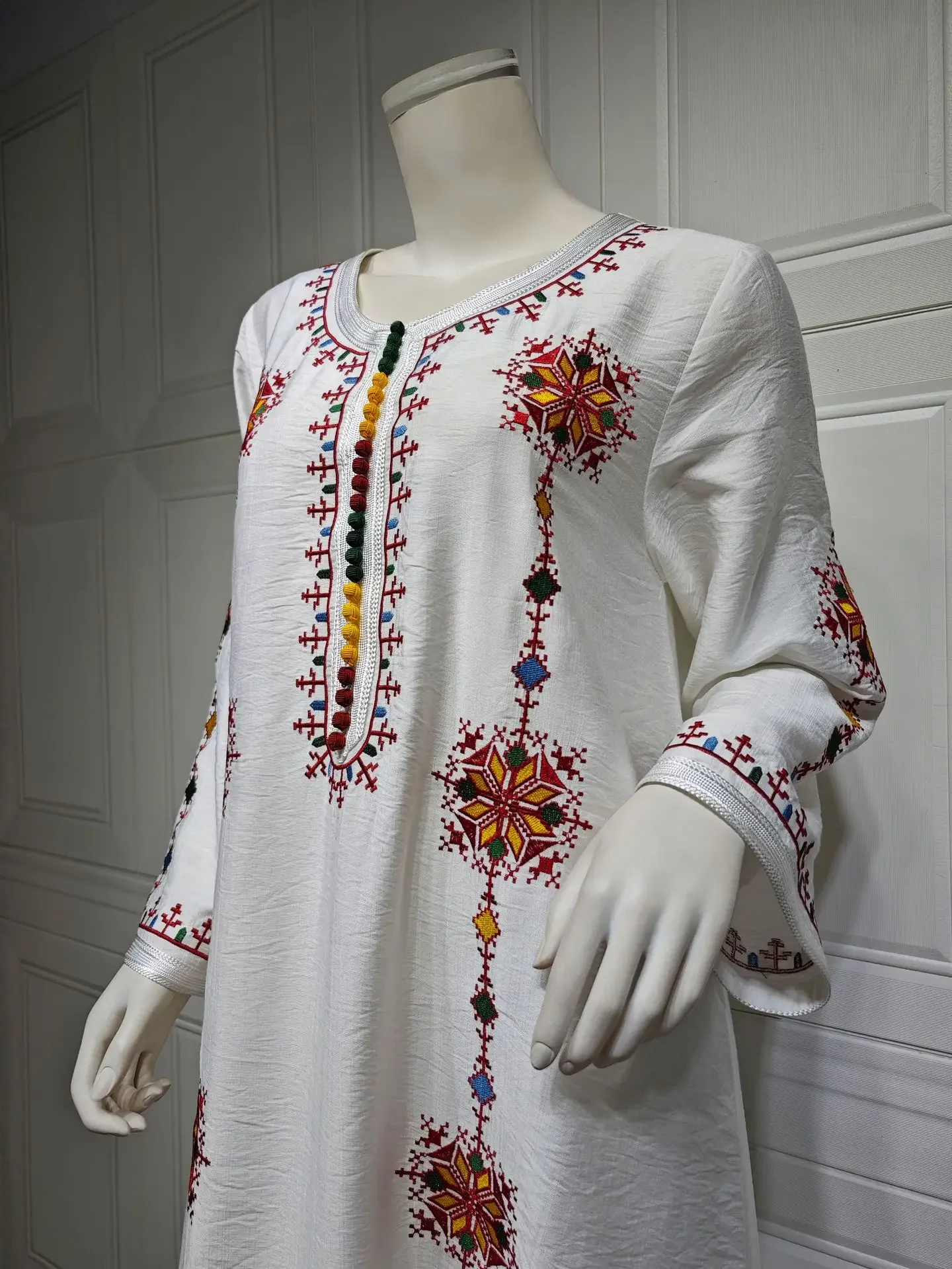 Arabic Dress for Women 2023 Moroccan Dubai Africano Abaya Solid Embroidery Full Sleeve Loose Ramadan Muslim Femme Robe Dress