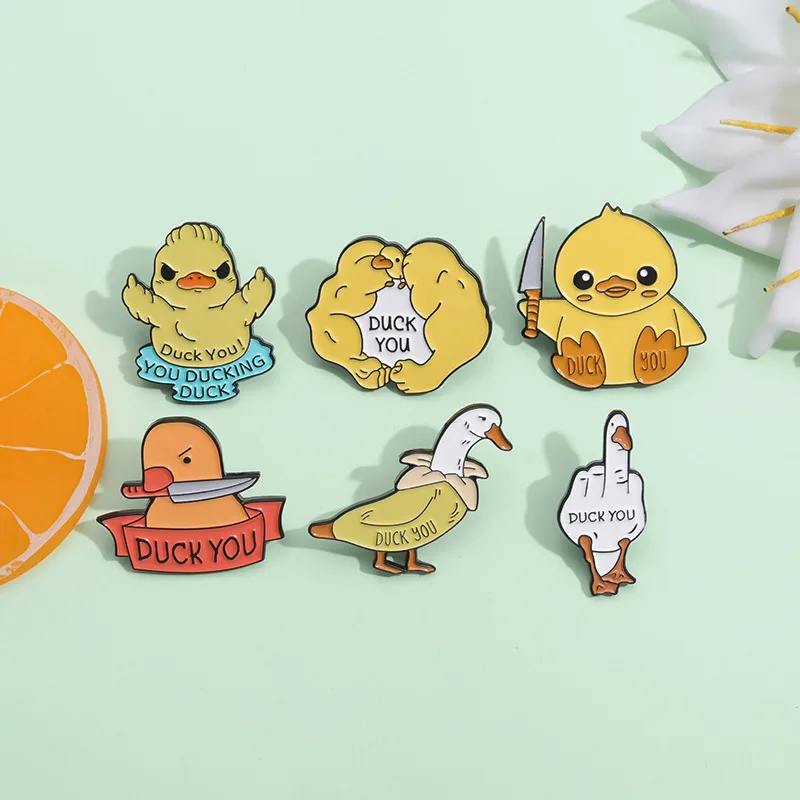 Cute Yellow Duck Brooch Creative DUCK YOU Knife Raising Animal Badge Personalized Backpack Clothing Lapel Pin Gift Wholesale